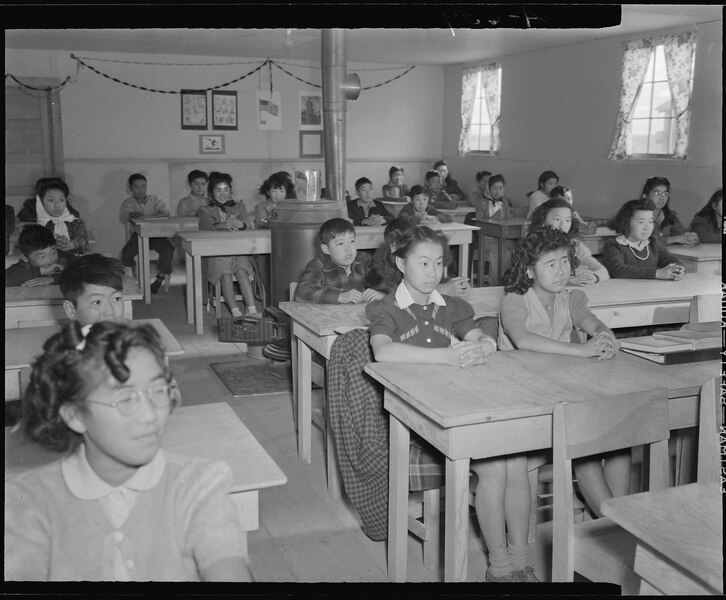 File:Tule Lake Relocation Center, Newell, California. Seventh grade pupils at this relocation center. - NARA - 536525.tif