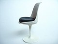 Tulip chair by Eero Saarinen