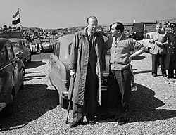 Ken Wharton (oikealla) vuonna 1952.