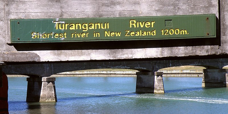 File:Turanganui.jpg