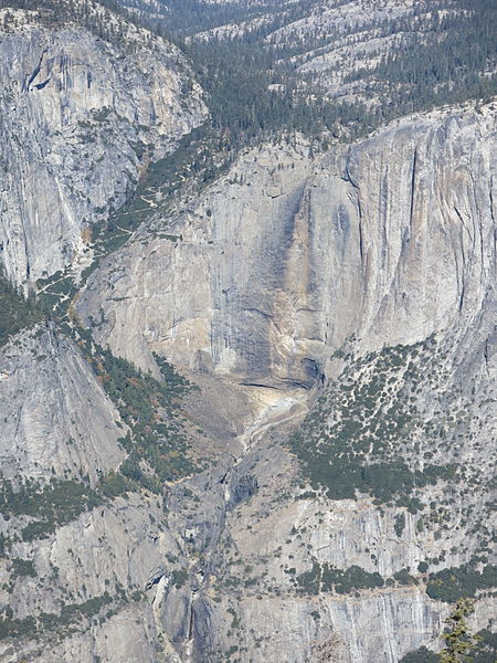 File:Upper Yosemite Falls dry in autumn.JPG