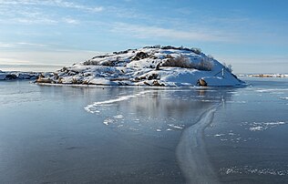 La petite île de Vassholmen, sur le rivage suédois du Skagerrak, près de Kungshamn. (définition réelle 5 325 × 3 401)