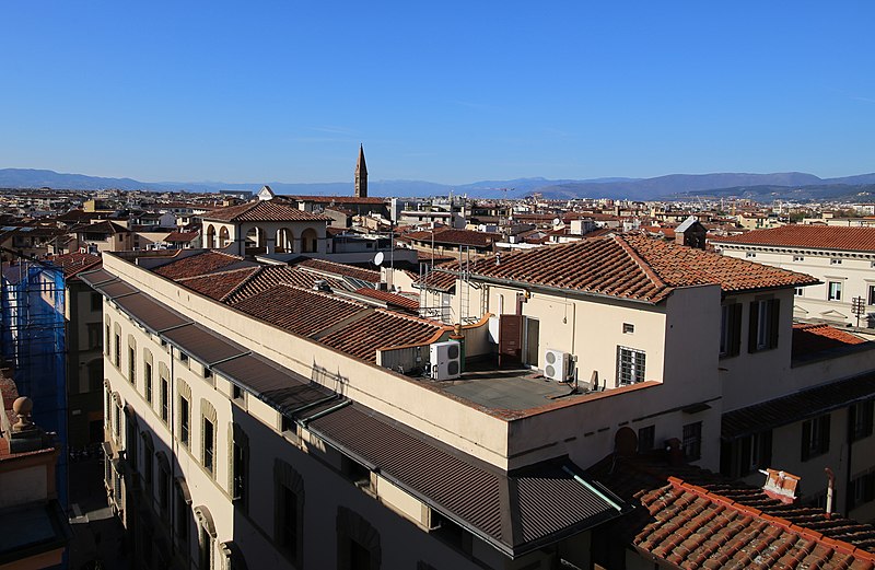 File:Via roma 1-3, palazzo ceci e rossi, terrazza, vista su palazzo Orlandini del Beccuto.jpg