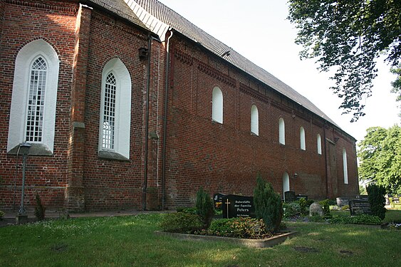 Rückansicht der Kirche Victorbur