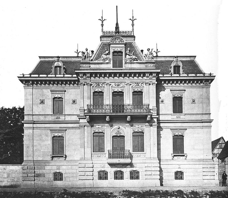 Die Villa Hartmann, auch Hartmannsche Villa 800px-Villa_Hartmann_Dresden