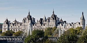 Whitehall. Замок Уайтхолл. Вайт Холл Англия. Whitehall Gardens London. Whitehall Court квартиры.