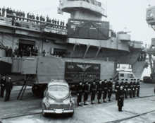 Operation Homecoming, the Kitty Hawk is returned, after 20 years abroad, to its origins in the US, transported by the USS Palau aircraft carrier