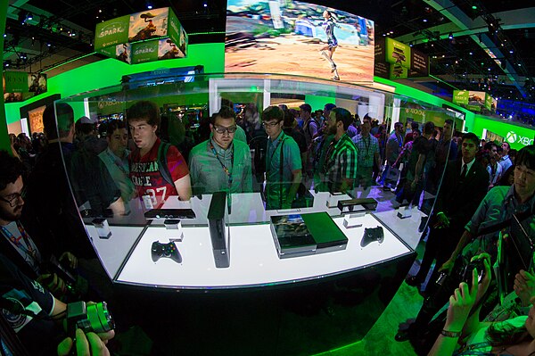 Xbox One at E3 2013 alongside the Xbox 360 E model