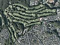 よみうりゴルフ倶楽部（稲城市）付近の空中写真。（2019年撮影）