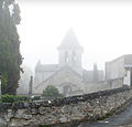 Église Saint-Hilaire-des-Grottes 01 (2009-10-08 08-27-36) panorama.jpg