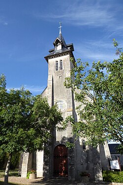 Église de la Sainte-Trinité Douy Cloyes-les-Trois-Rivières Eure-et-Loir France.jpg