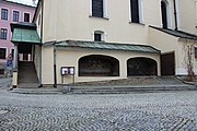 Čeština: Veduty na jižní straně šumperského kostela svatého Jana Křtitele. This is a photo of a cultural monument of the Czech Republic, number: 19332/8-1273. Památkový katalog  · MIS  · hledat obrázky  · hledat seznamy  · Wikidata