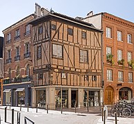  Maison à Corondage dans le centre historique