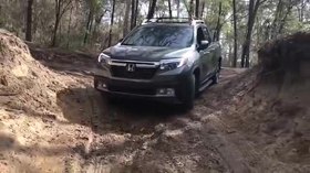 Dosya:2018 Honda Ridgeline RTL-E Off-road.ogv