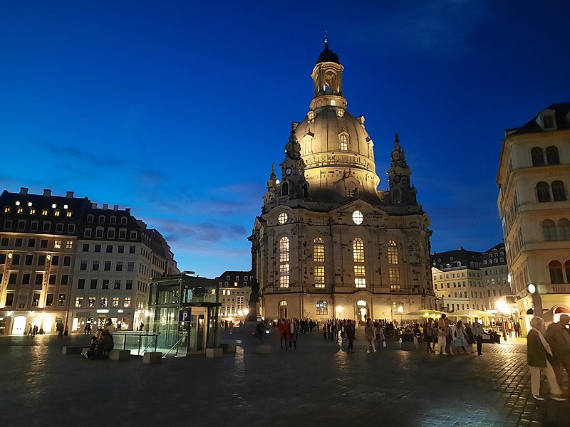 File:20220602.Night in Dresden.-014.jpg