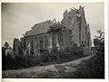 L'église de Richebourg détruite lors des bombardements allemands de la Première Guerre mondiale.