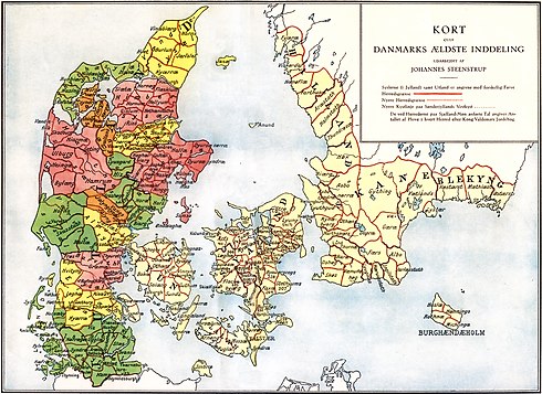 Administrative division of Denmark in medieval times showing herreder and sysler. The entire country was divided into herreder, shown outlined in red. Coloured areas show Jutland's syssel divisions. Zealand's four ecclesiastic sysler are not included. Administrative division of denmark in medieval times.jpg