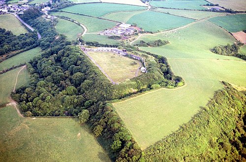 Aerial View of Scraesdon Fort and Antony - geograph.org.uk - 340331.jpg