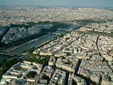 El Sena a su paso por París, visto desde la torre Eiffel