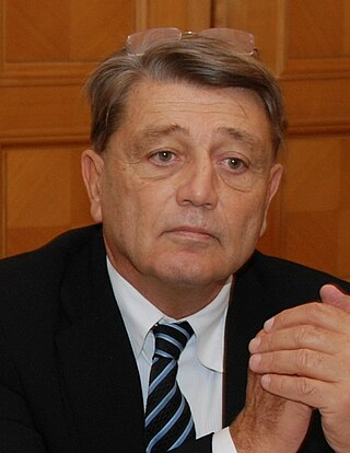 <span class="mw-page-title-main">Alain Madelin</span> French politician (born 1946)