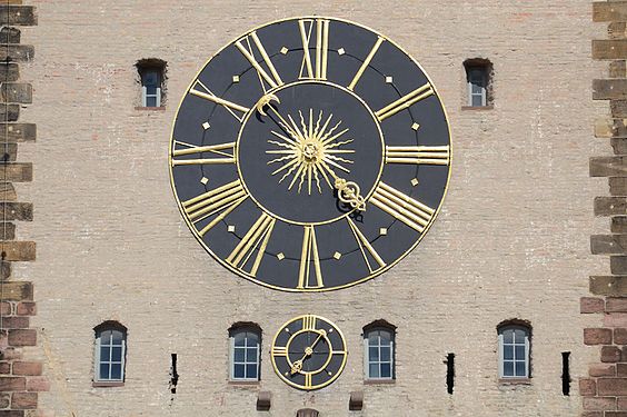 The split clock on the old town gate in Speyer (western side)