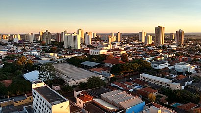 Como chegar até Faculdades Logatti com o transporte público - Sobre o local