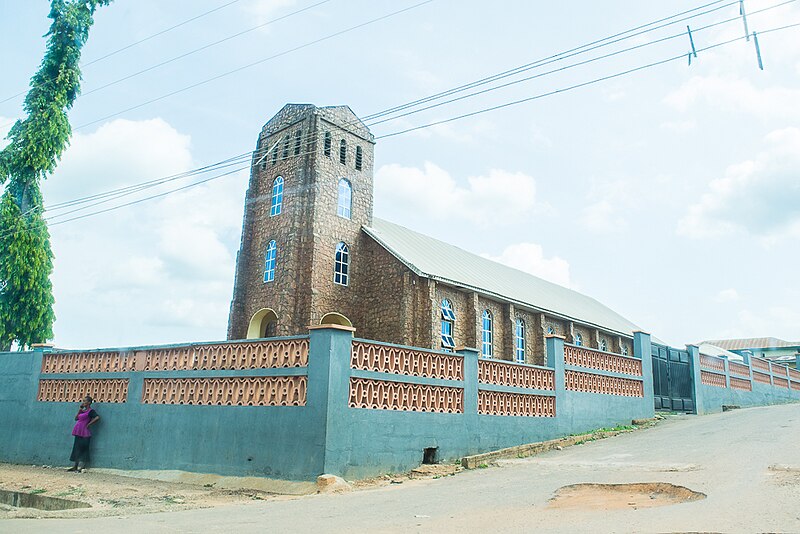 File:Araromi Baptist Church, Igede-Ekiti, Ekiti.jpg