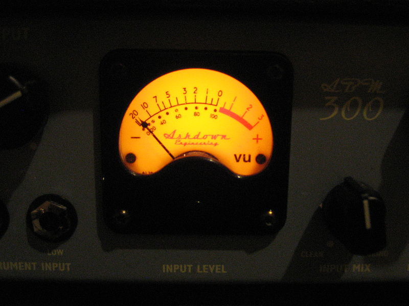 File:Ashdown ABM-300 Bass Amplifier - input level meter (2007-02-24 by Andrew Plumb).jpg