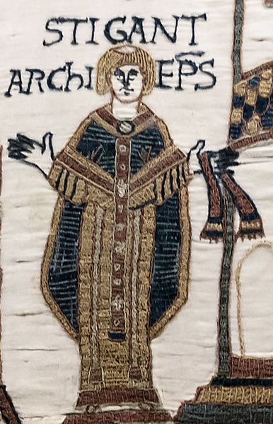 File:Bayeux Tapestry scene31 detail Stigand.jpg