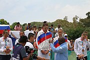 Deutsch: Beachvolleyball bei den Olympischen Jugendspielen 2018; Tag 11, 17. Oktober 2018; Mädchen, Medaillenzeremonie - Gold: Russland (Maria Woronina & Maria Botscharow), Silber: Italien (Claudia Scampoli & Nicol Bertozzi), Bronze: Norwegen (Emilie Olimstad & Frida Berntsen) English: Beach volleyball at the 2018 Summer Youth Olympics at 17 October 2018 – Girls Victory ceremony - Gold: Russia (Maria Voronina & Maria Bocharov), Silber: Italy (Claudia Scampoli & Nicol Bertozzi), Bronze: Norway (Emilie Olimstad & Frida Berntsen)