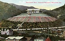 Yamashiro in Hollywood, depicted on a postcard from c. 1914. Bernheimer Bros.' Japanese bungalow, Hollywood (00070785).jpg