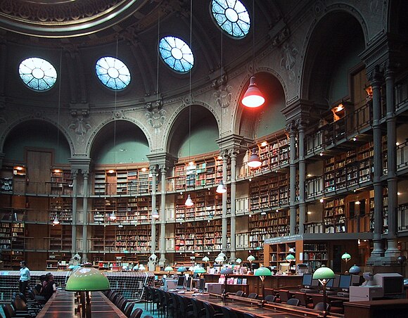 La salle ovale du site Richelieu, Bibliothèque nationale de France,