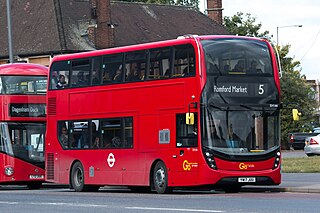 <span class="mw-page-title-main">London Buses route 5</span> London bus route