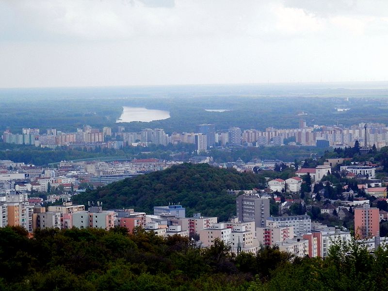 File:Bratislava rozhľadňa 17 Slovakia15.jpg