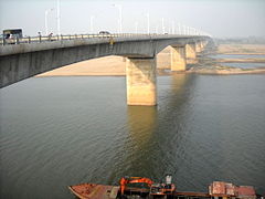 Vĩnh-Tuy-Brücke