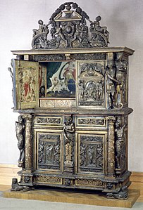 Cabinet (style d'Hugues Sambin, XIXe s, Metropolitan Museum, New York).