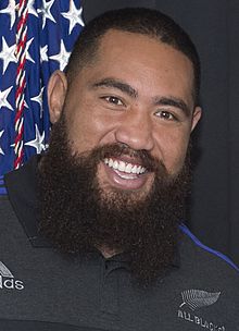 Charlie Faumuina 2016.jpg