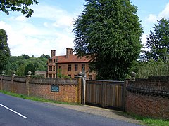 Chartwell desde Mapleton Road - geograph.org.uk - 1421494.jpg