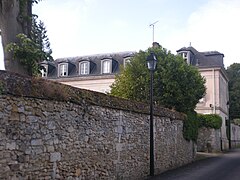 Le château de Coutances, aujourd'hui remplacé par une villa modeste.