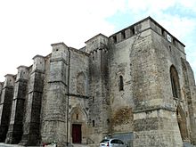 Fichier:Cheffois_-_Eglise_Saint-Pierre_-2.jpg