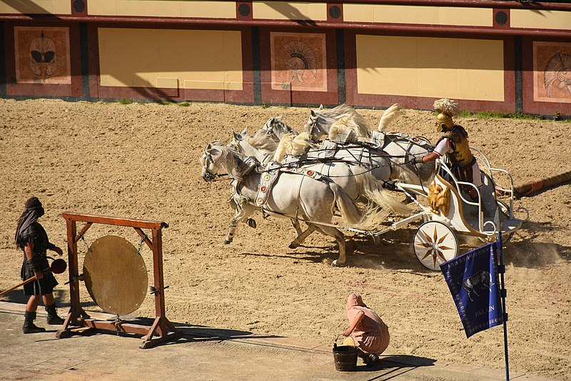 File:Colosseum - Roman Arena 56 - White Chariot Racing 4.jpg