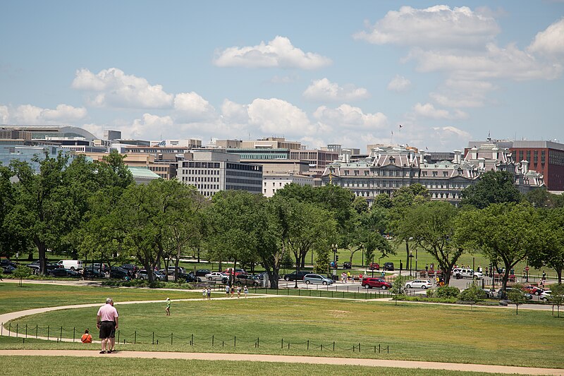 File:DC-Arlington Skyline (14140526780).jpg