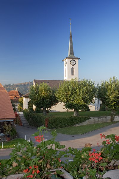 File:Diessbach Kirche.jpg