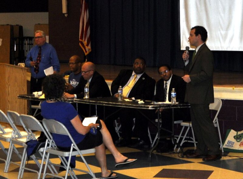 File:District 5 Debate 554 the dais (14118439799).jpg