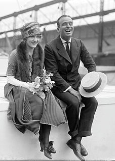 <span class="mw-page-title-main">1920s in Western fashion</span> Clothing in the 1920s