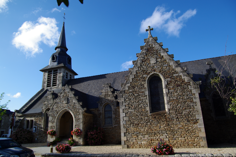 File:Eglise St Malo Pledeliac 5.png