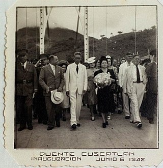 <span class="mw-page-title-main">Cuscatlán Bridge (1942)</span> Suspension bridge across the Lempa River