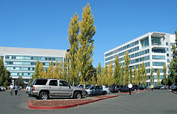 EA headquarters in October 2007 Electronicartsheadquarters.jpg