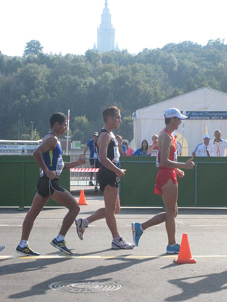 File:Erick Barrondo, Chen Ding, Bertrand Moulinet.JPG