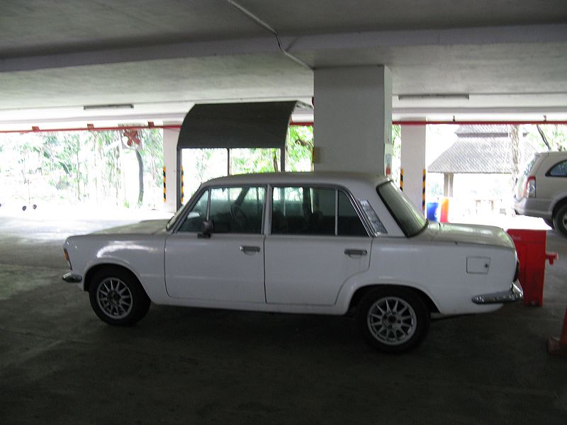 File:Fiat 125 (6603818933).jpg